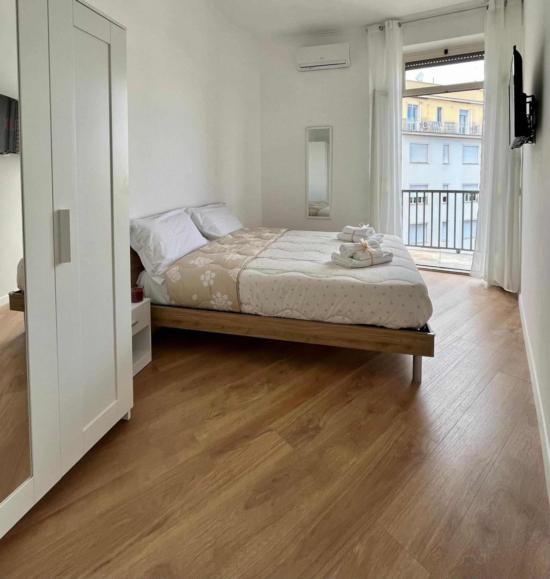 Apartamento Pyramidhouse - 100mq With View - 2km From The Colosseum
